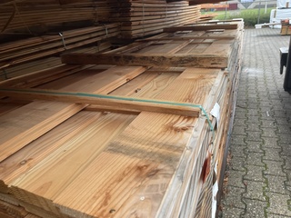 Ca. 113x Douglas wisselsponning, 18x190mm, lengte 500cm